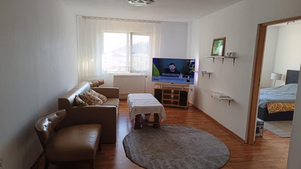 Apartament Marly Cathedral Gura Humorului Bagian luar foto