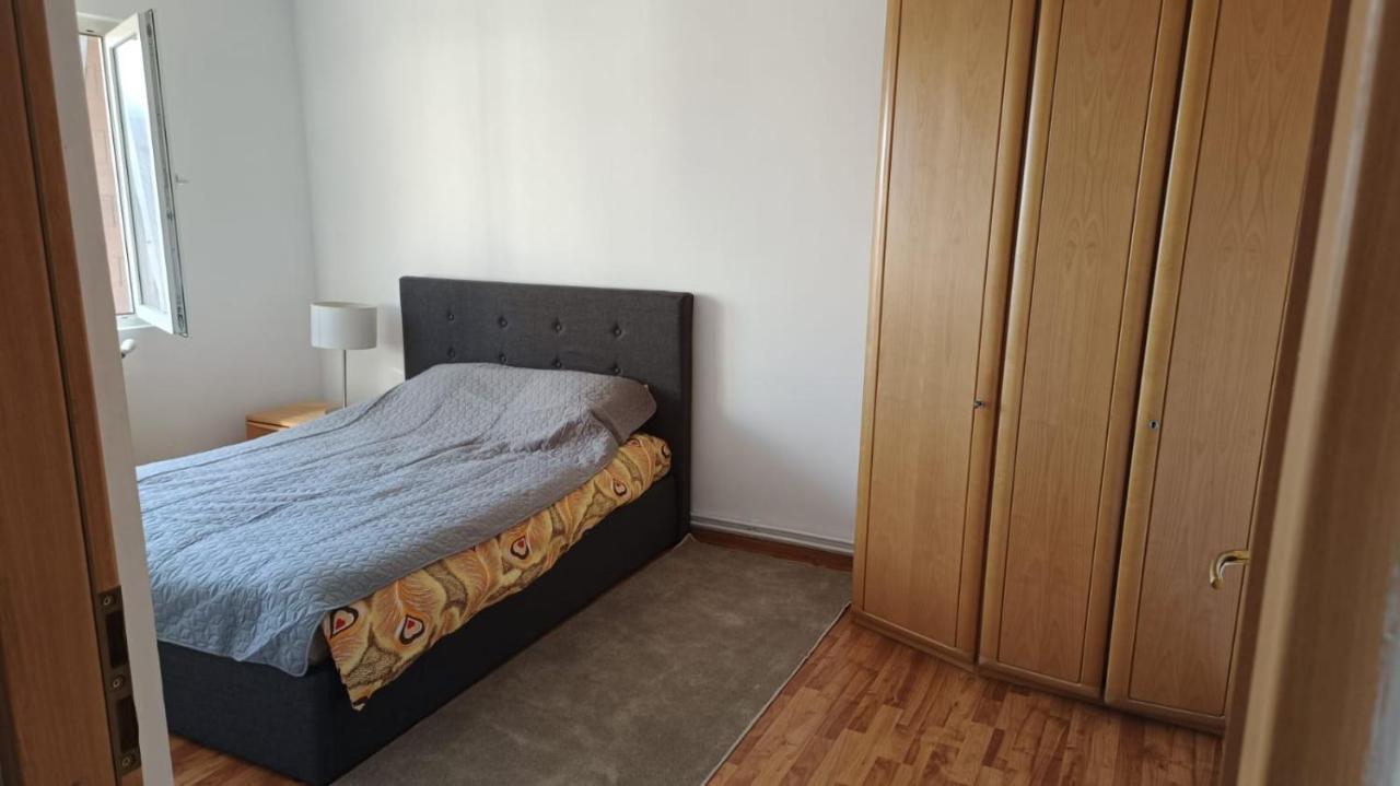 Apartament Marly Cathedral Gura Humorului Bagian luar foto